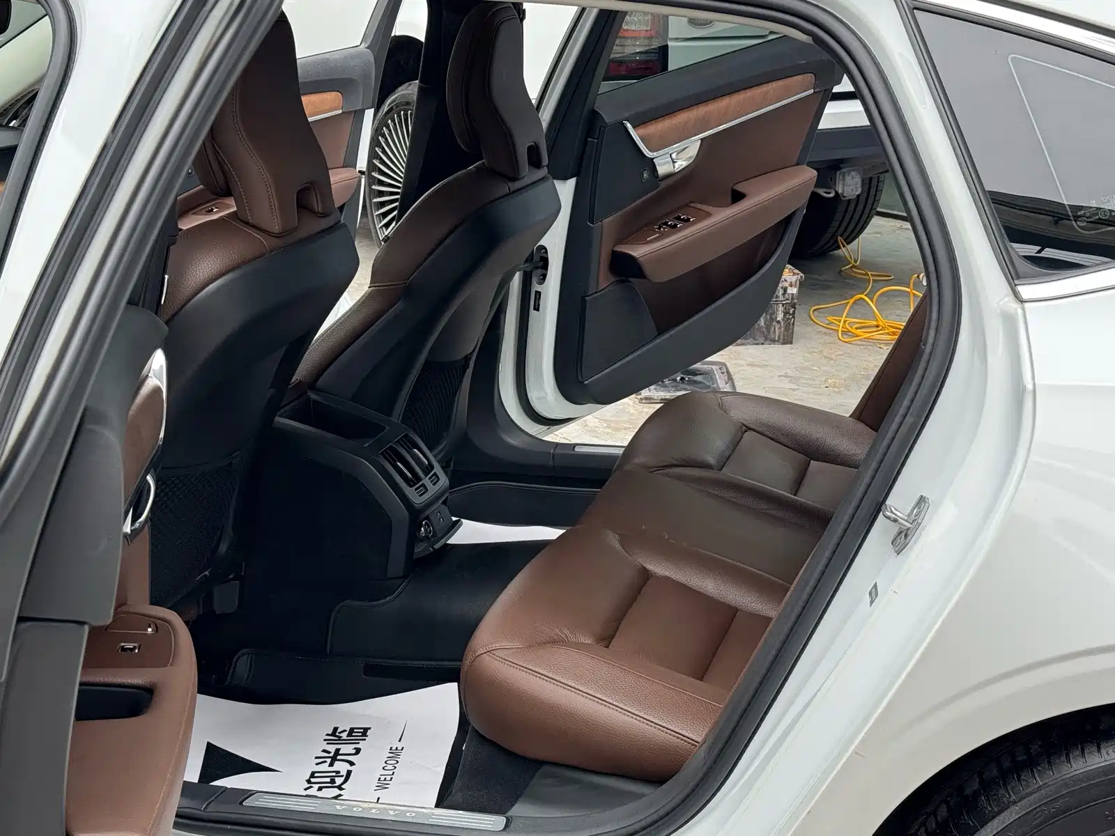 Фото 7 - Volvo S90