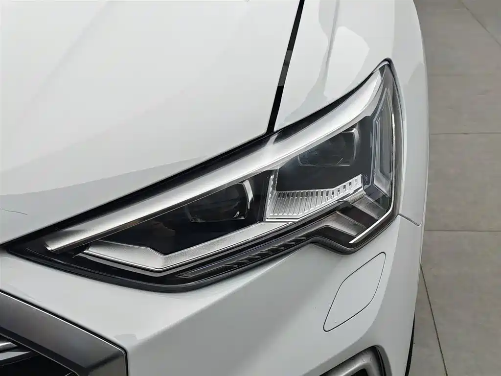 Audi Q3 Sportback 2020 40 TFSI Fashion фото 7