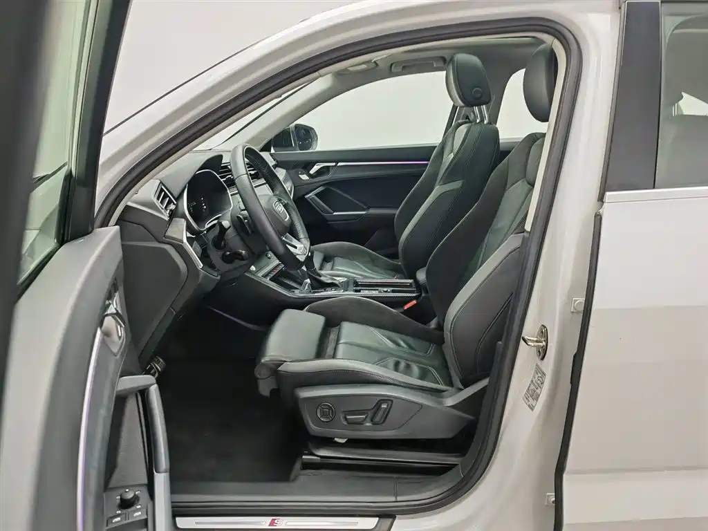 Audi Q3 Sportback 2020 40 TFSI Fashion фото 24