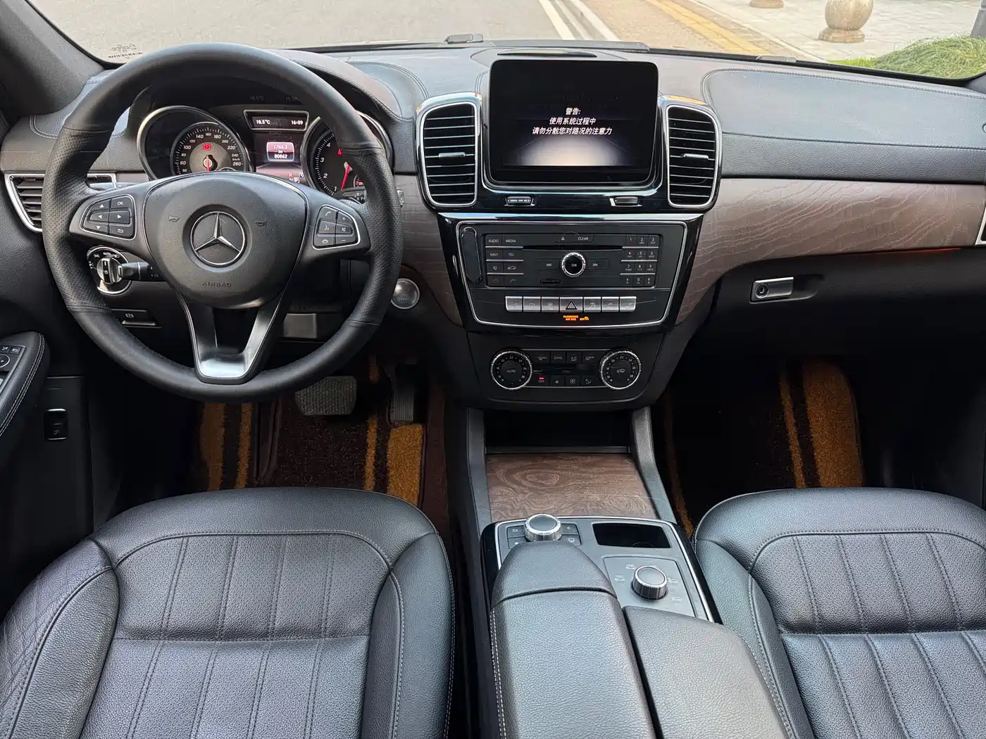 Mercedes-Benz GLE 2017 GLE 320 4MATIC Dynamic фото 12
