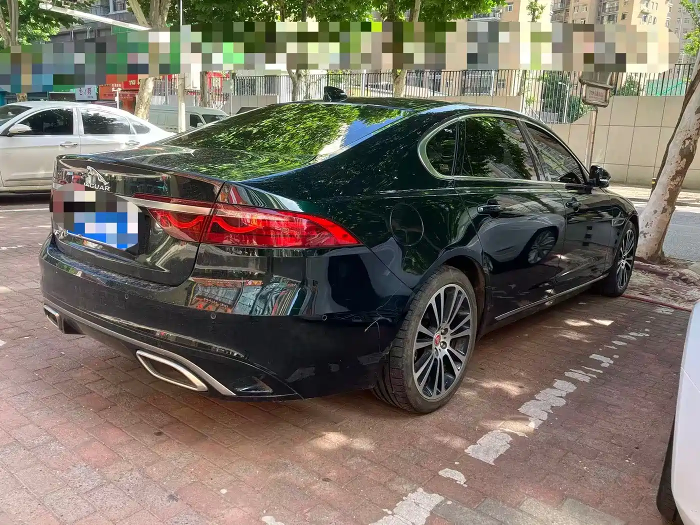Фото 2 - Jaguar XFL