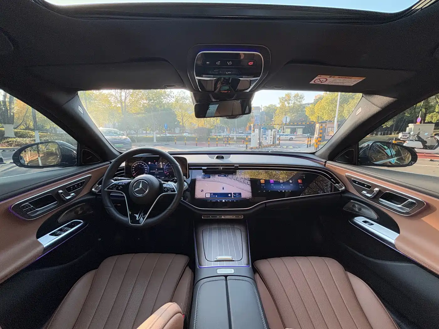 Mercedes-Benz E-Class 2025 E 300 L Luxury фото 6