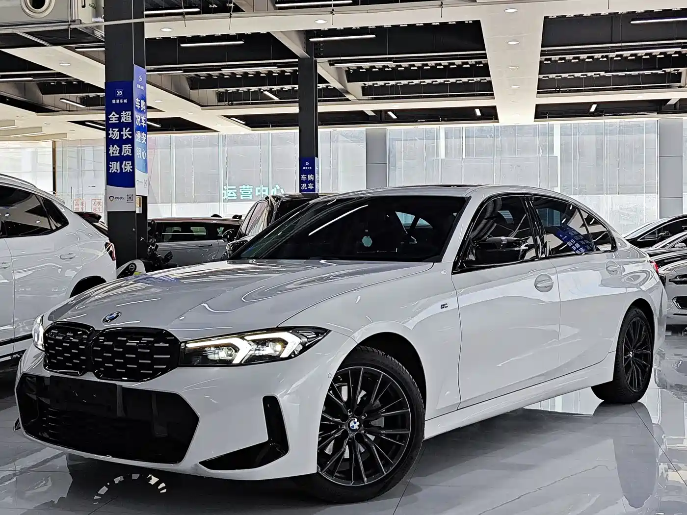 BMW 3 Series 2024 325Li M Sport Shadowline Package фото 3