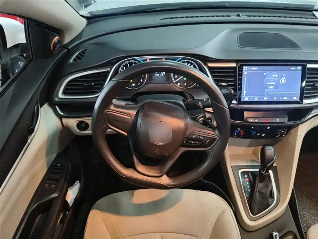Buick Excelle 2019 15T DCT Progressive Type China VI фото 16