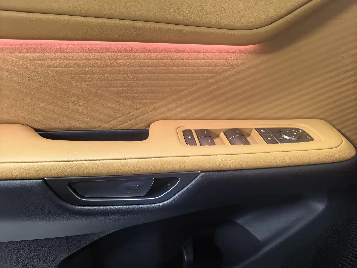 Lexus ES 2025 Model 300h Base Version фото 20