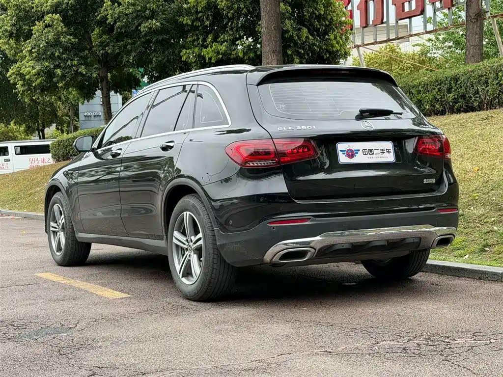 Mercedes-Benz GLC 2021 GLC 260 L 4MATIC Sporty фото 5