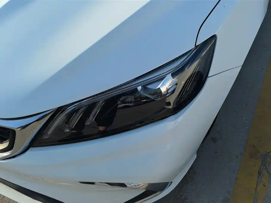 GEELY AUTOMOBILE BINRUI