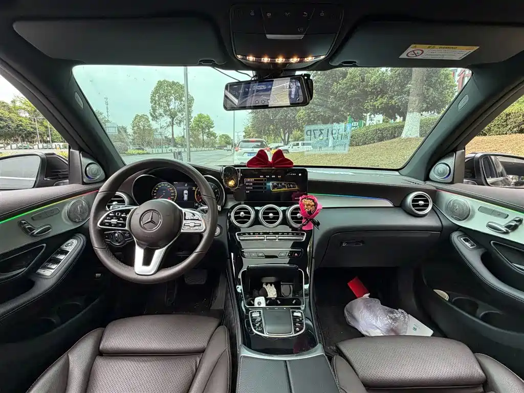 Mercedes-Benz GLC 2021 GLC 260 L 4MATIC Sporty фото 7
