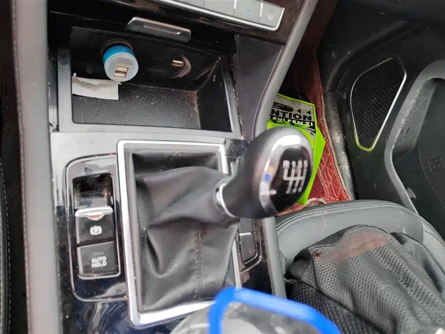 SINOTRUK VGV VGV U70