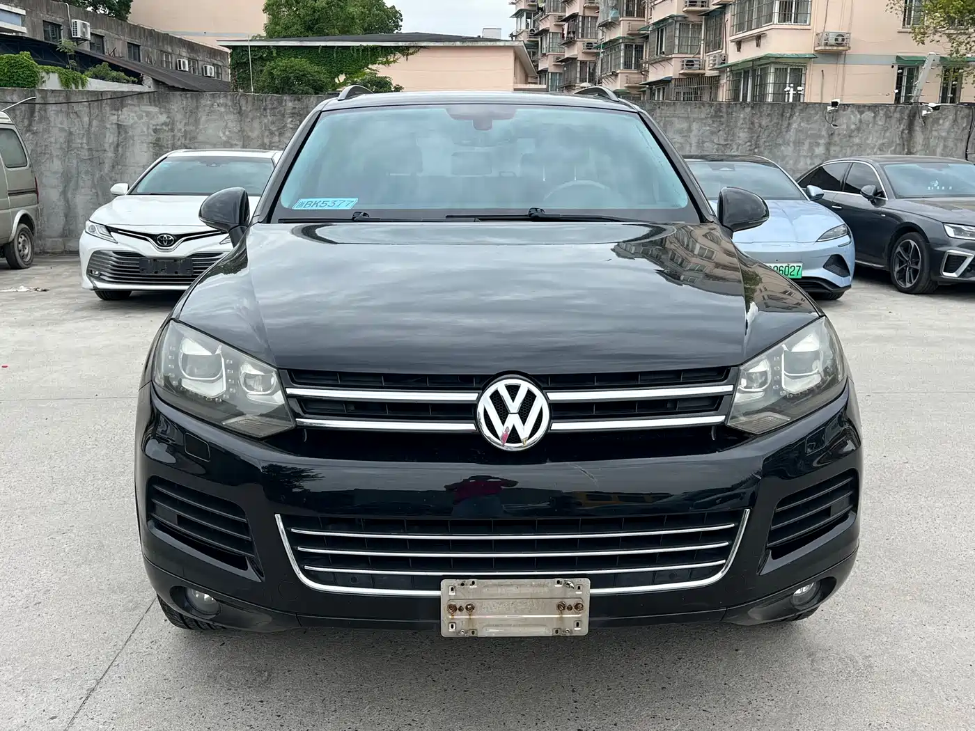 Volkswagen Touareg 2011 3.0TSI Standard фото 2
