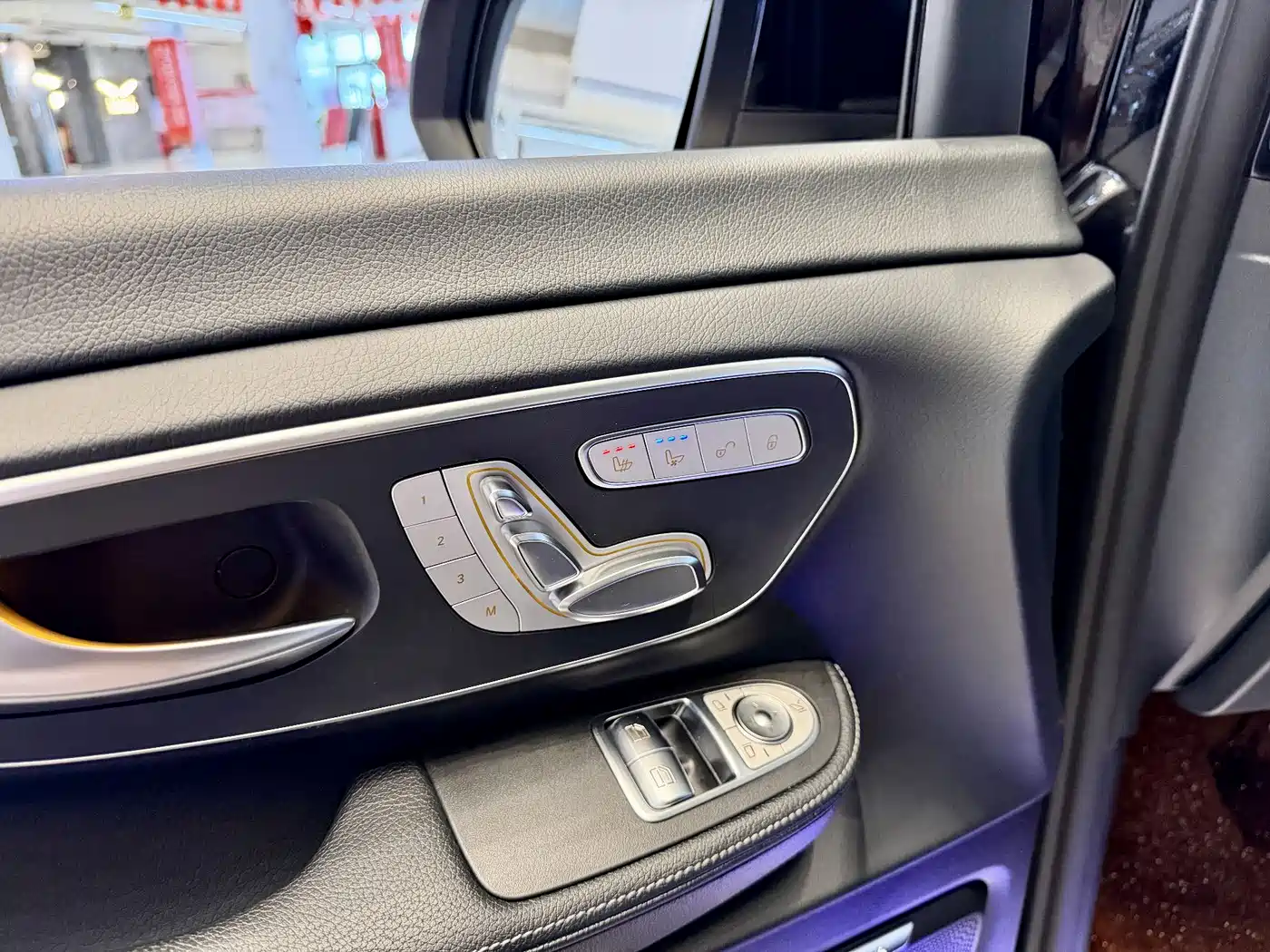 Mercedes-Benz V-Class 2021 V 260 L Long Wheelbase Luxury Edition фото 3