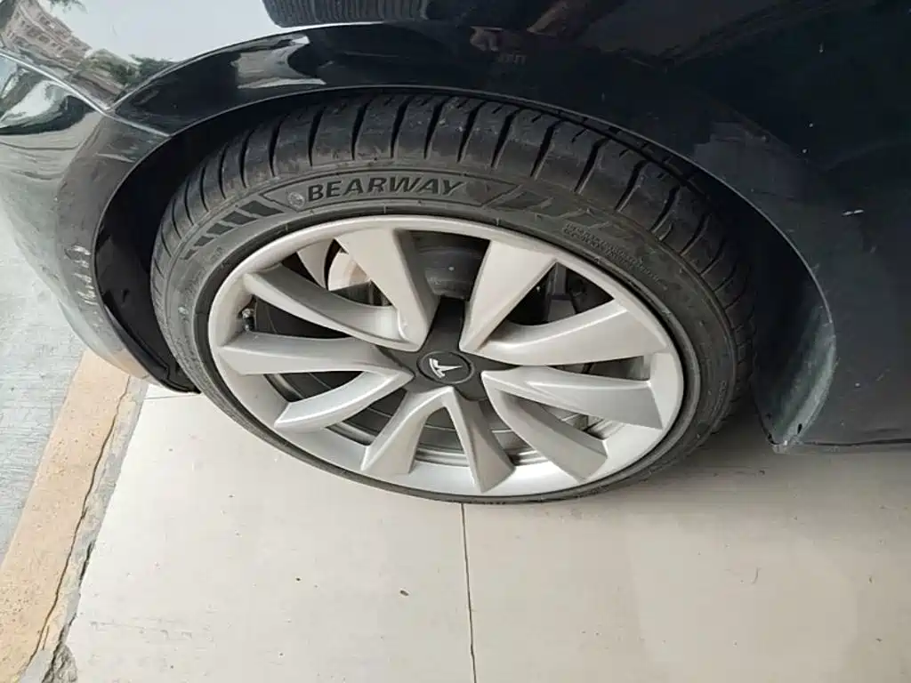 Tesla Model 3 2020 2020 Standard Range Rear-Wheel Drive Upgrade