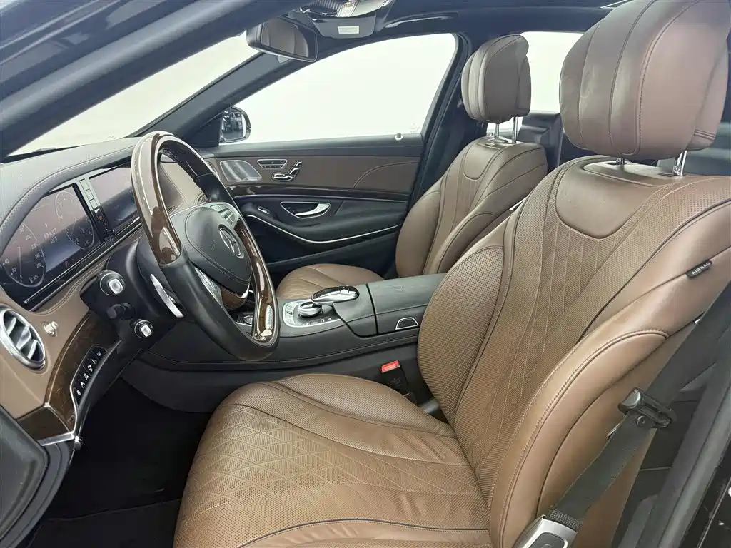Mercedes-Benz Maybach S-Class 2015 S 500 4MATIC фото 10