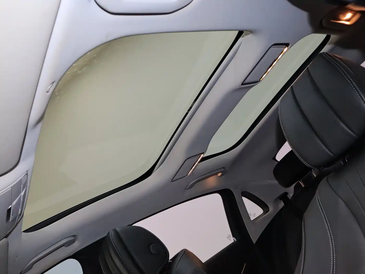 Mercedes-Benz E-Class 2022 Second Facelift E 300 L Fashion фото 13