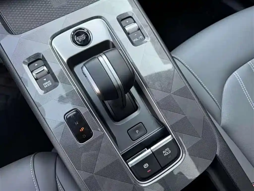 GAC Trumpchi Trumpchi Emkoo 2023 400T Auto R MAX фото 5