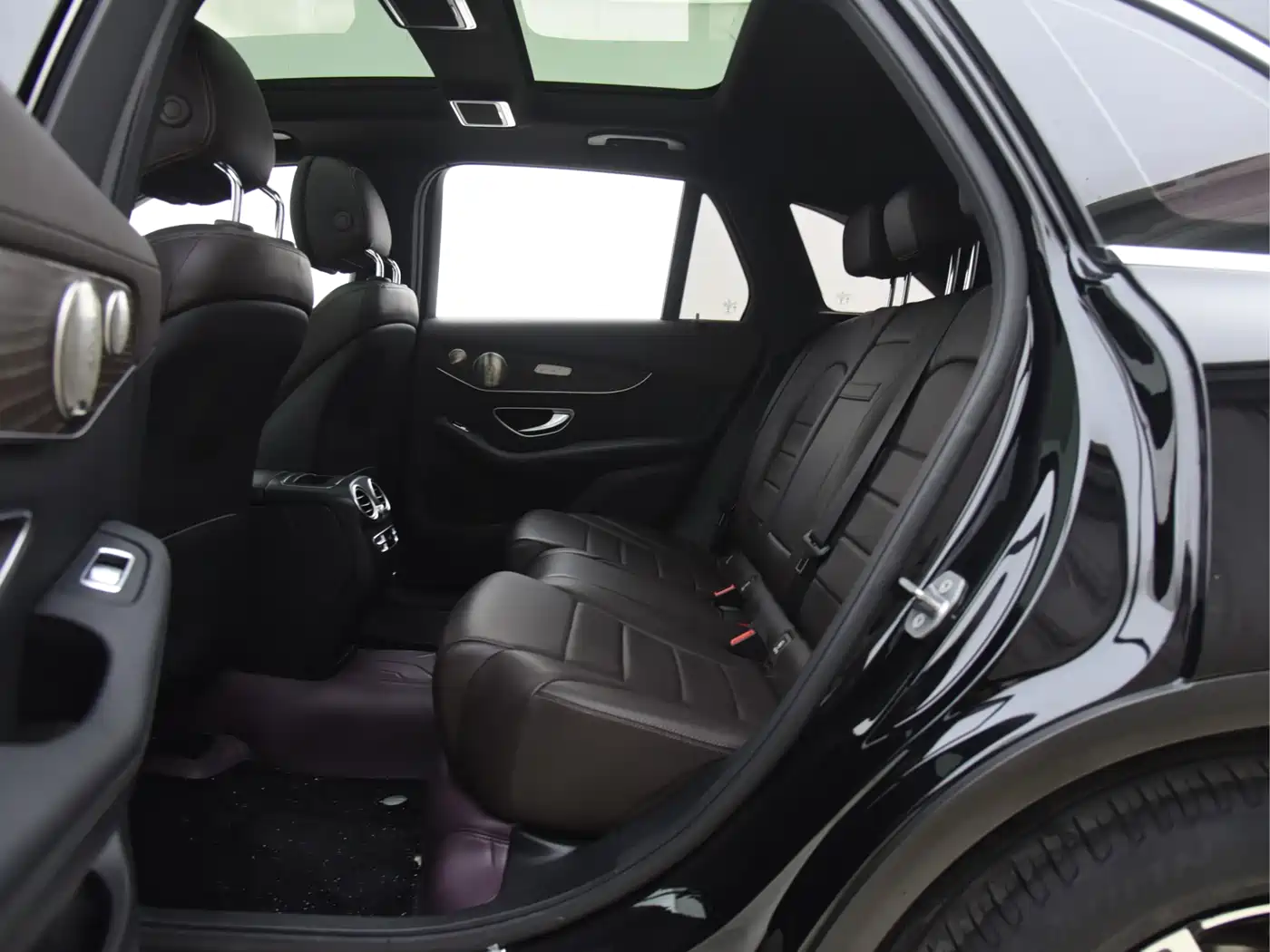 Mercedes-Benz GLC 2021 GLC 300 L 4MATIC Sporty фото 8