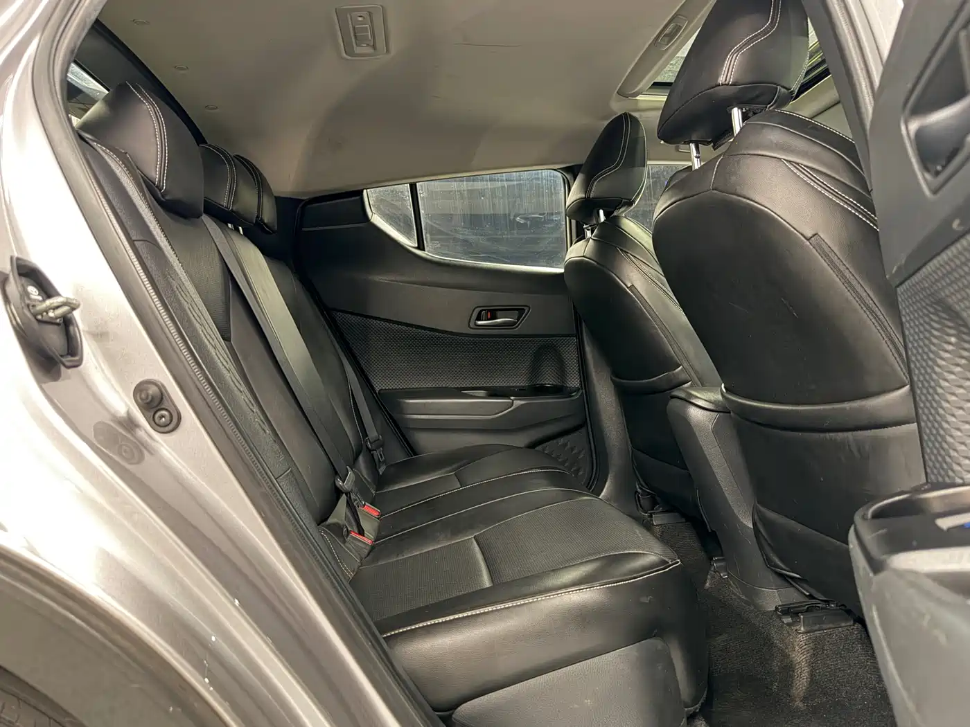 Toyota IZOA 2021 2.0L Yixiang Edition фото 15