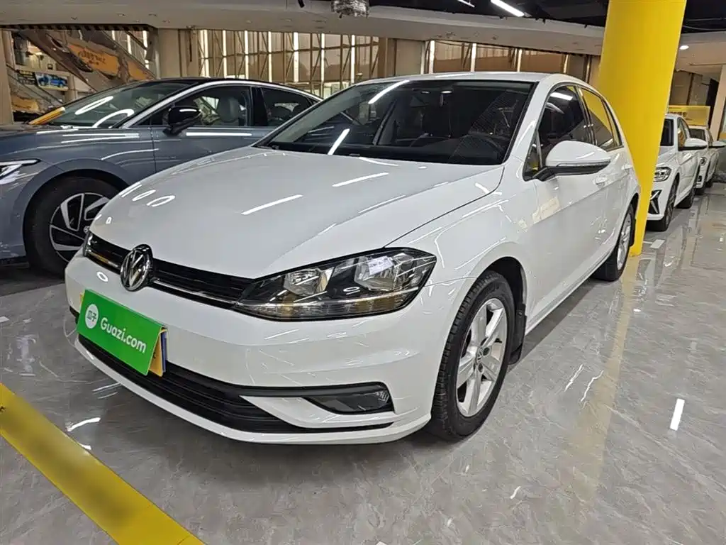 Volkswagen Golf 2018 1.6L Automatic Fashion