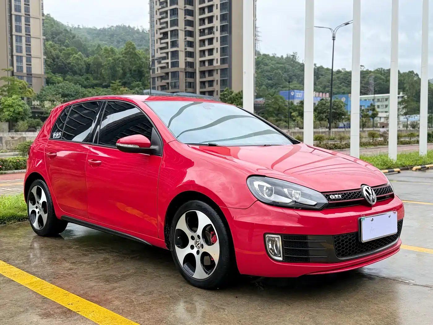 Volkswagen Golf GTI 2012 2.0TSI GTI фото 3