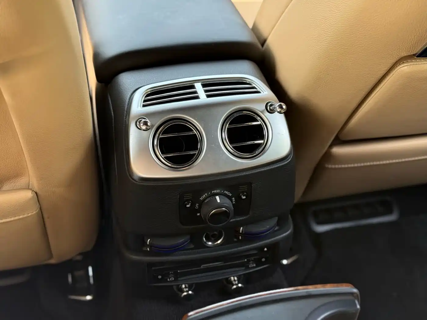 Rolls-Royce Ghost 2011 2010 Model 6.6T Standard