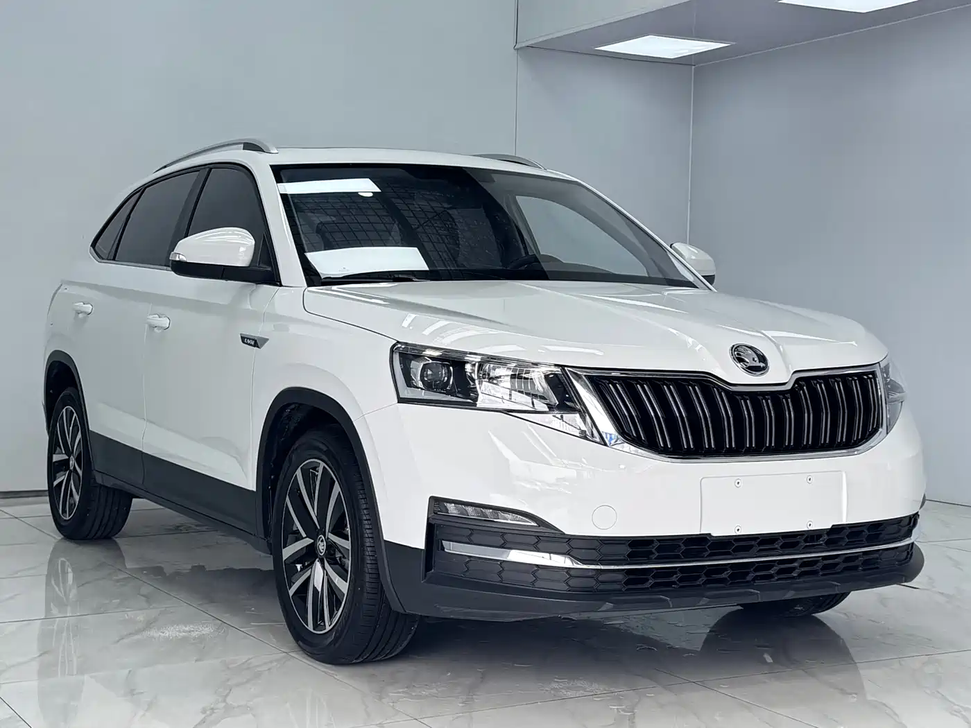 Škoda Kamiq 2023 Facelift 1.5L Auto Comfort Edition фото 3