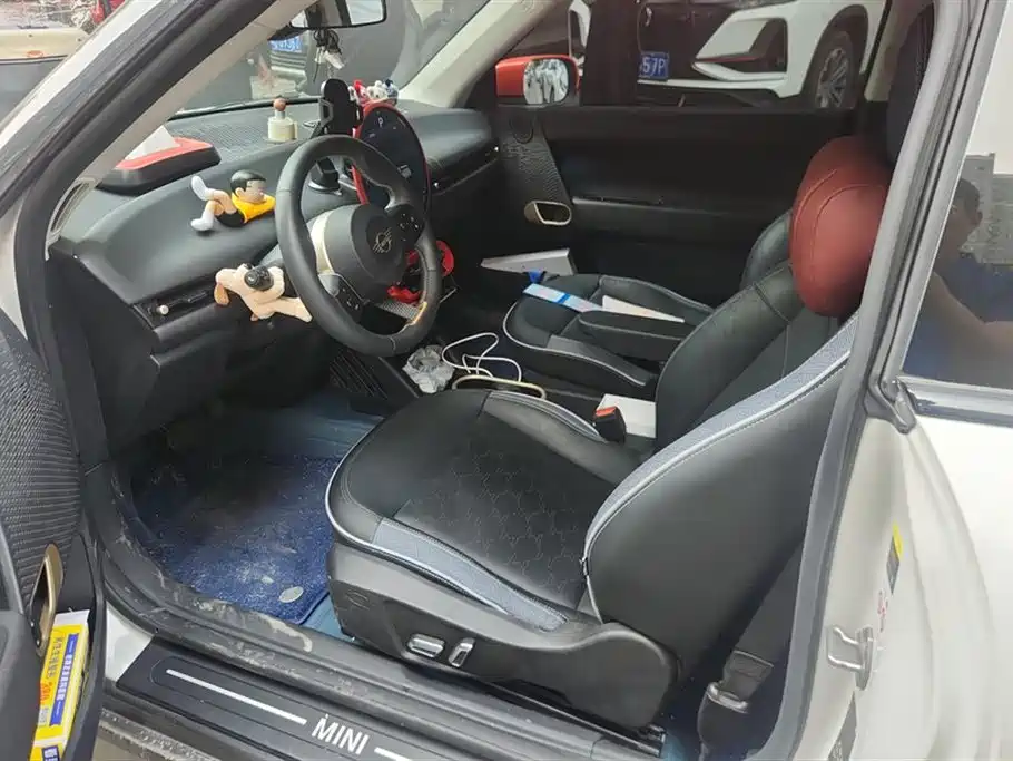 MINI ELECTRIC  COOPER