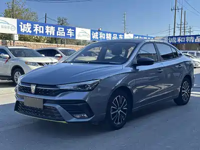 Roewe i5