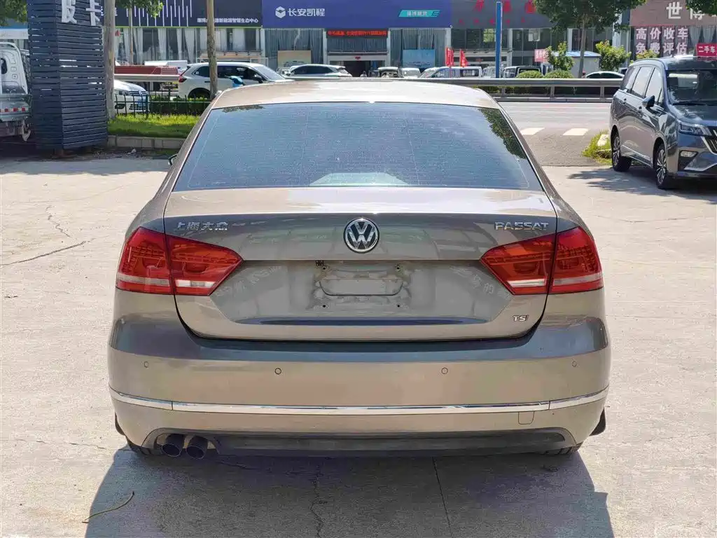 Volkswagen Passat 2012 2011 1.4TSI DSG Prestige Edition