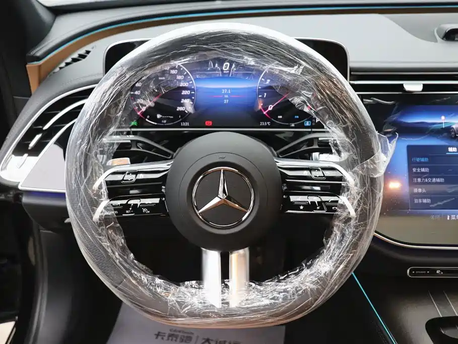 Фото MERCEDES-BENZ E-CLASS 2026 17