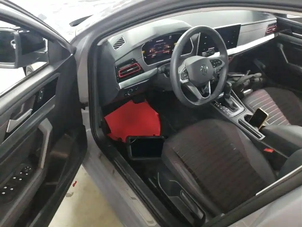 Volkswagen Lavida 2023 300TSI DSG Starlight Full Comfort Edition фото 16