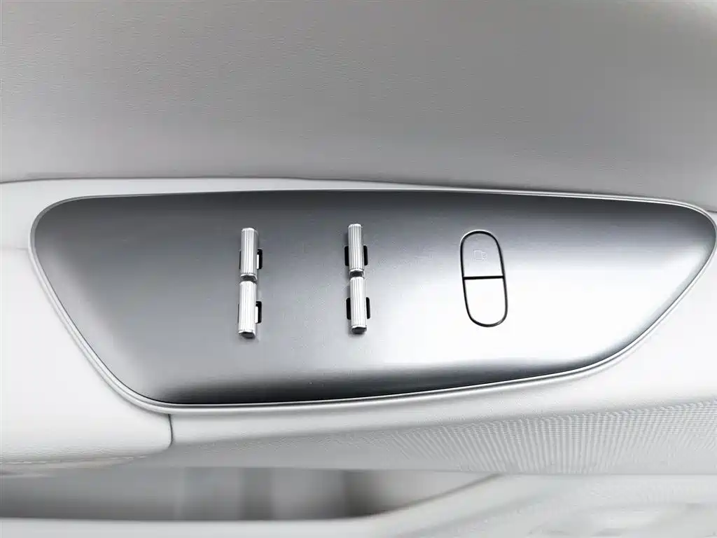 ARCFOX EXTREME FOX POLAR FOX ALPHA S5