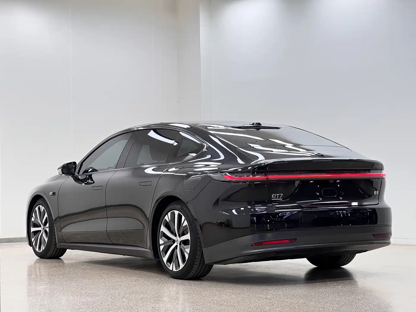NIO ET7 2025 2024 75kWh Executive Signature Edition