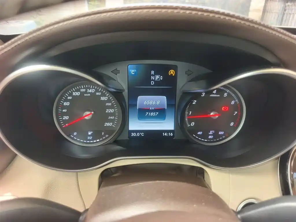Mercedes-Benz C-Class 2015 Facelift C 200 L фото 9