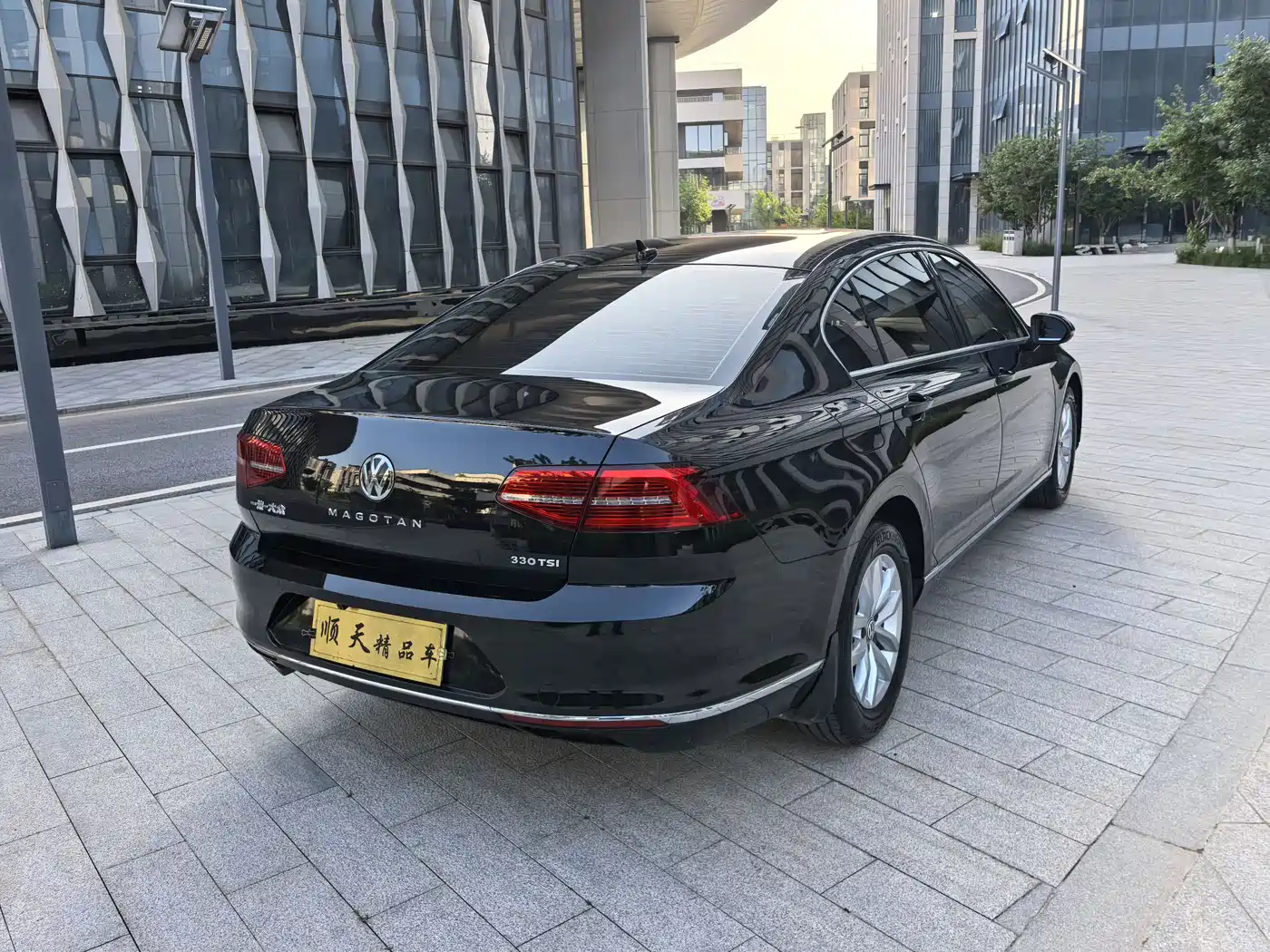 Volkswagen Magotan 2019 280TSI DSG Comfort China VI фото 4
