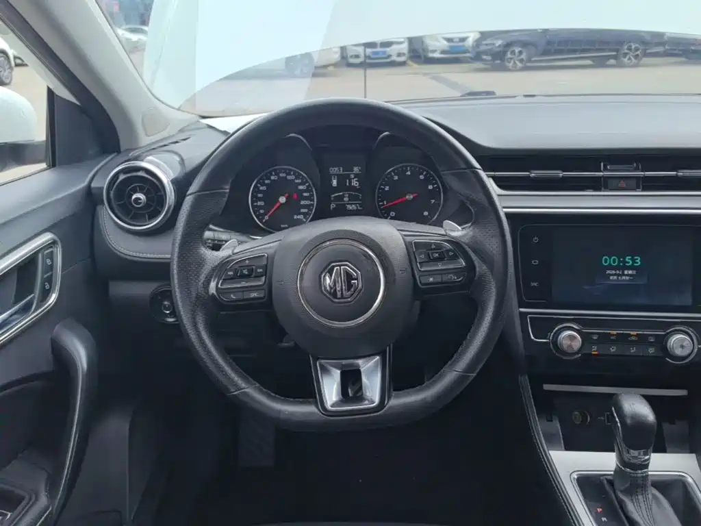 MG MG6 2018 2017 20T Automatic Luxury Smart Connect Version (China V)