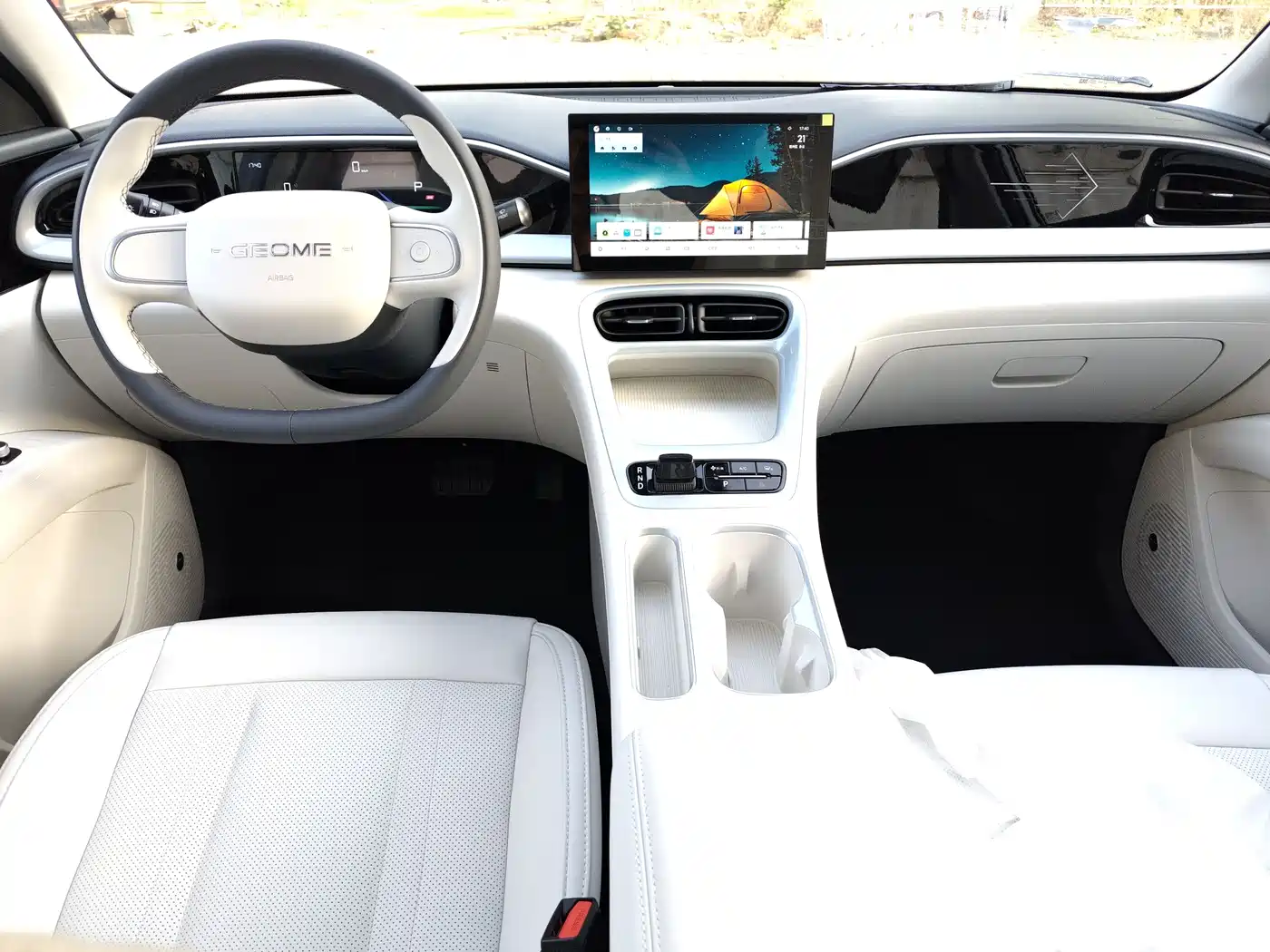 Geely Galaxy Starry Wish 2026 Edition 310km Youth Version фото 7
