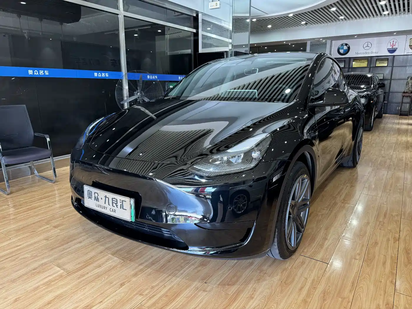  Tesla Model Y 2022 Rear-Wheel Drive Version