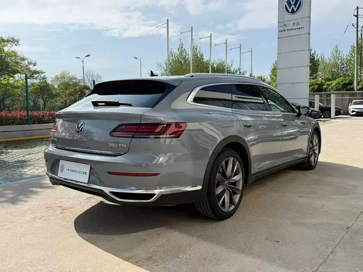 Volkswagen FAW-Volkswagen CC 2021 Shooting Brake 380TSI Hunter Heart Edition фото 5