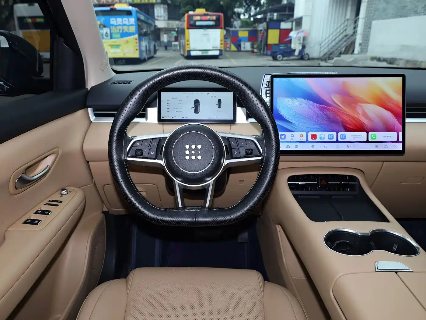 Landian E5 PLUS 2024 2025 165km Long Range Travel Custom Edition 7-seater