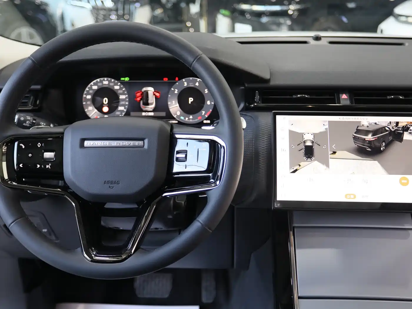 Land Rover Range Rover Velar 2024 S фото 9