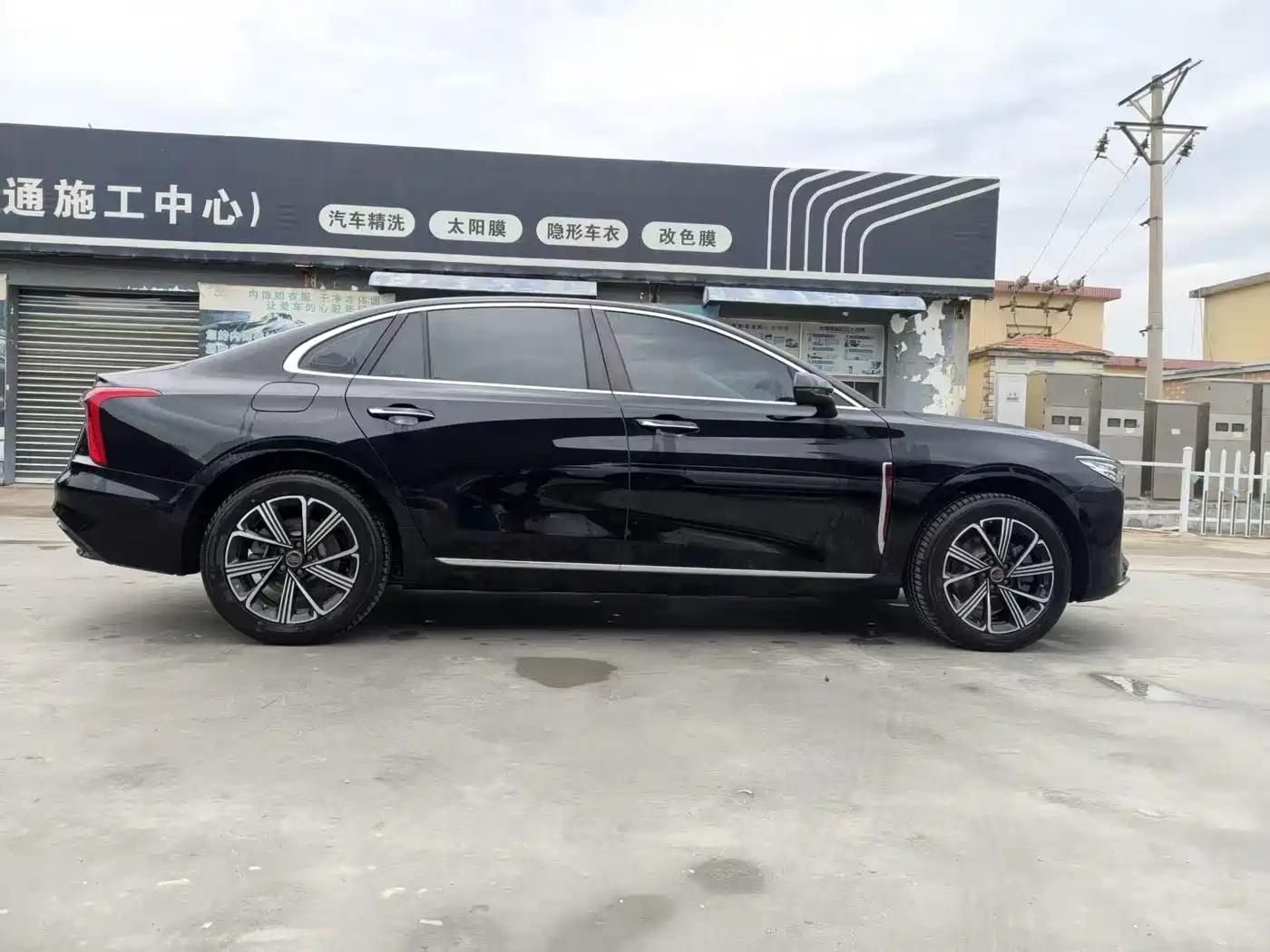 Hongqi H5 PHEV 2025 130 Super Hybrid Edition фото 4