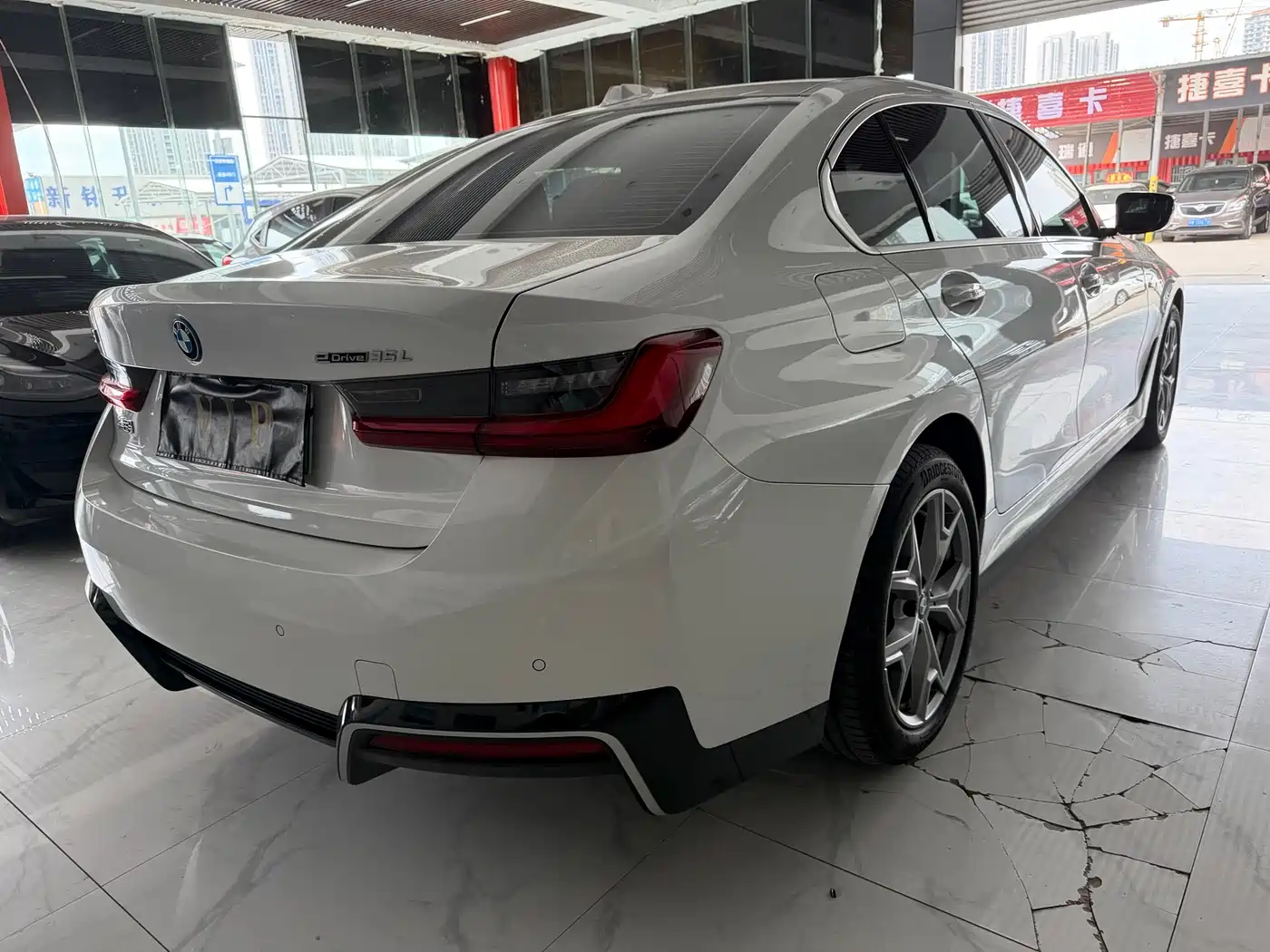 BMW i3 2025 2025 eDrive 35 L