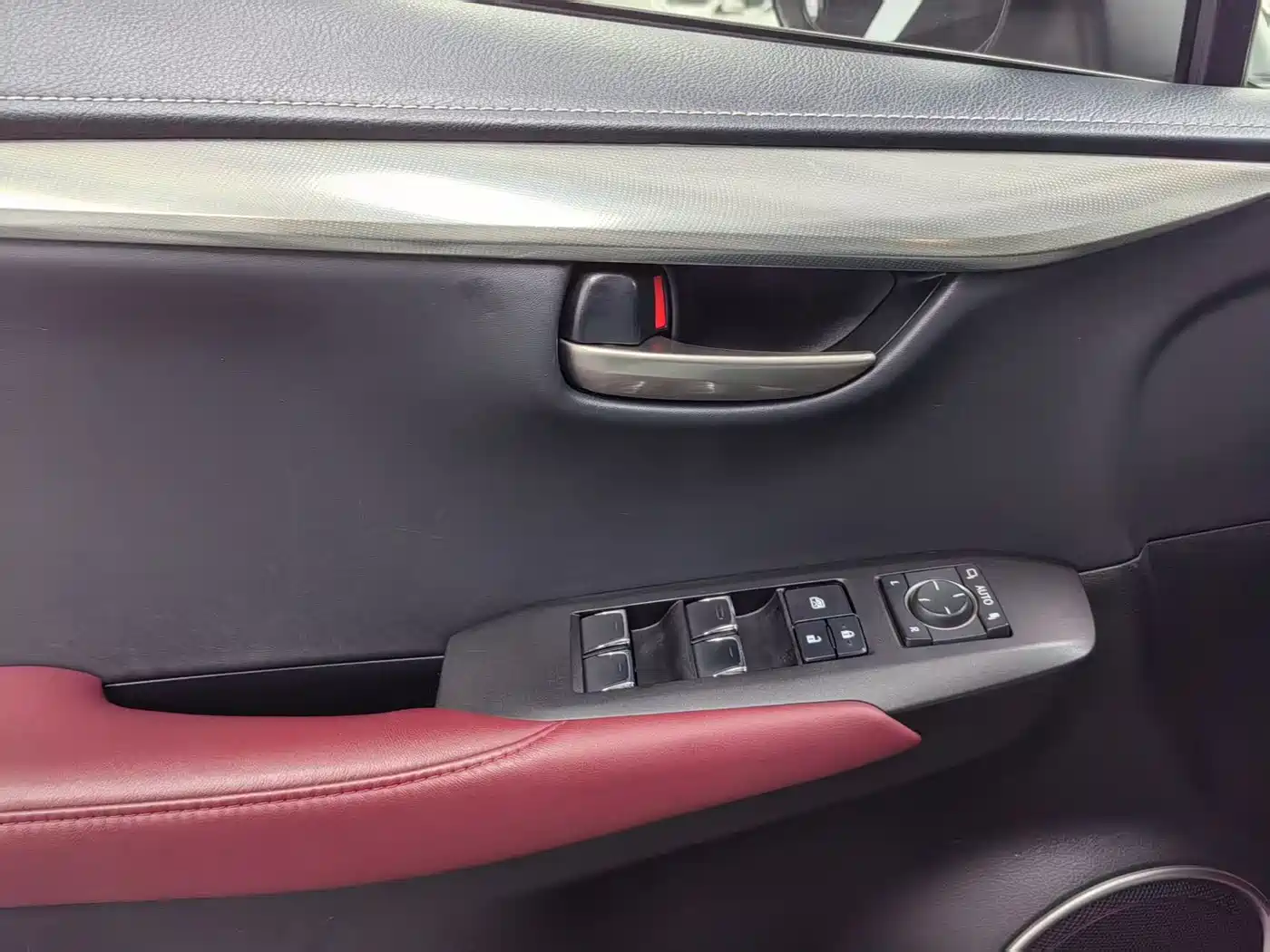 Lexus NX 2020 200 AWD F Sport China VI фото 12