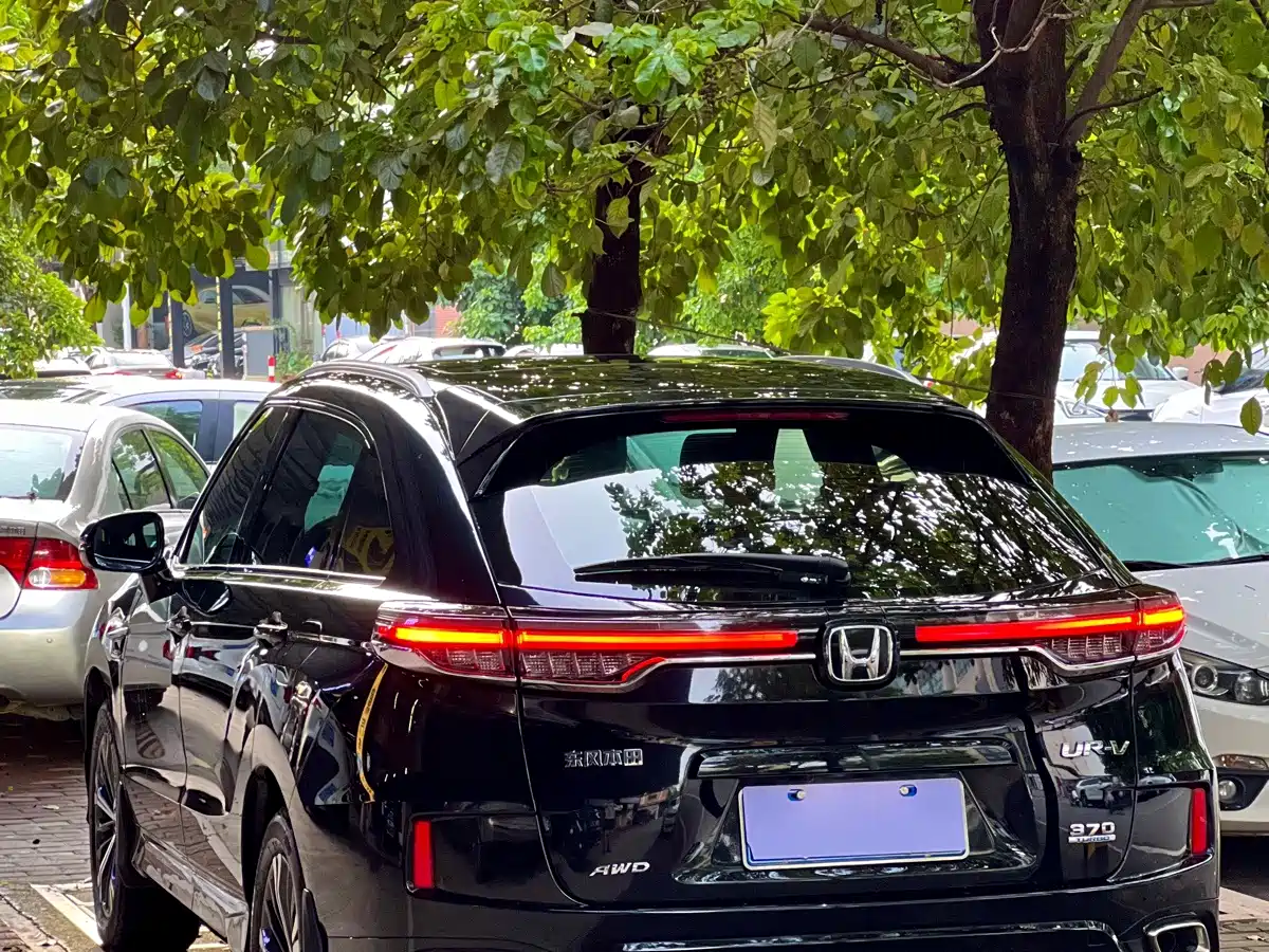 Honda UR-V 2023 2020 370TURBO 4WD Premium Edition