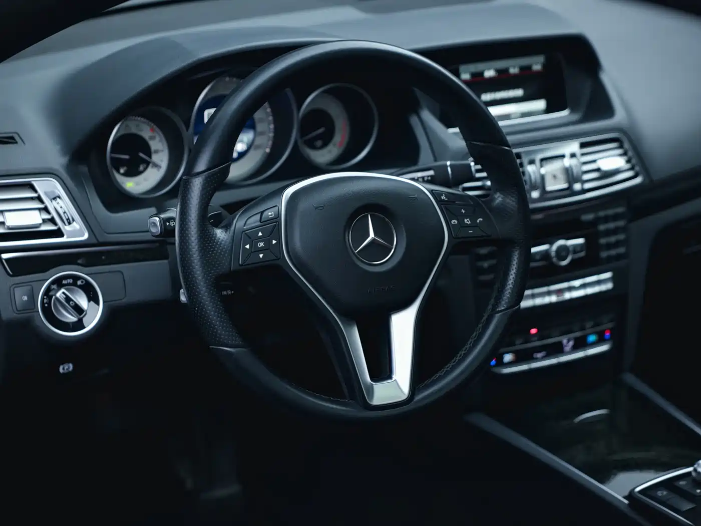 Mercedes-Benz E-Class (Import) 2014 E 200 Coupe фото 9