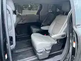 Фото 6 - Toyota Granvia