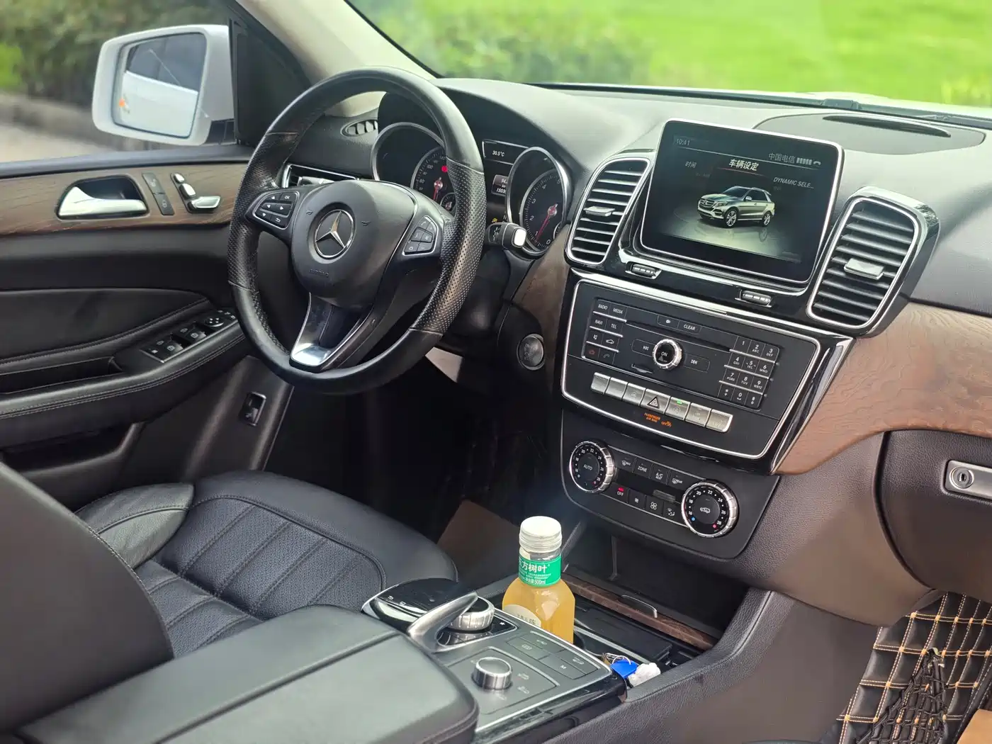 Mercedes-Benz GLE 2015 GLE 400 4MATIC фото 8