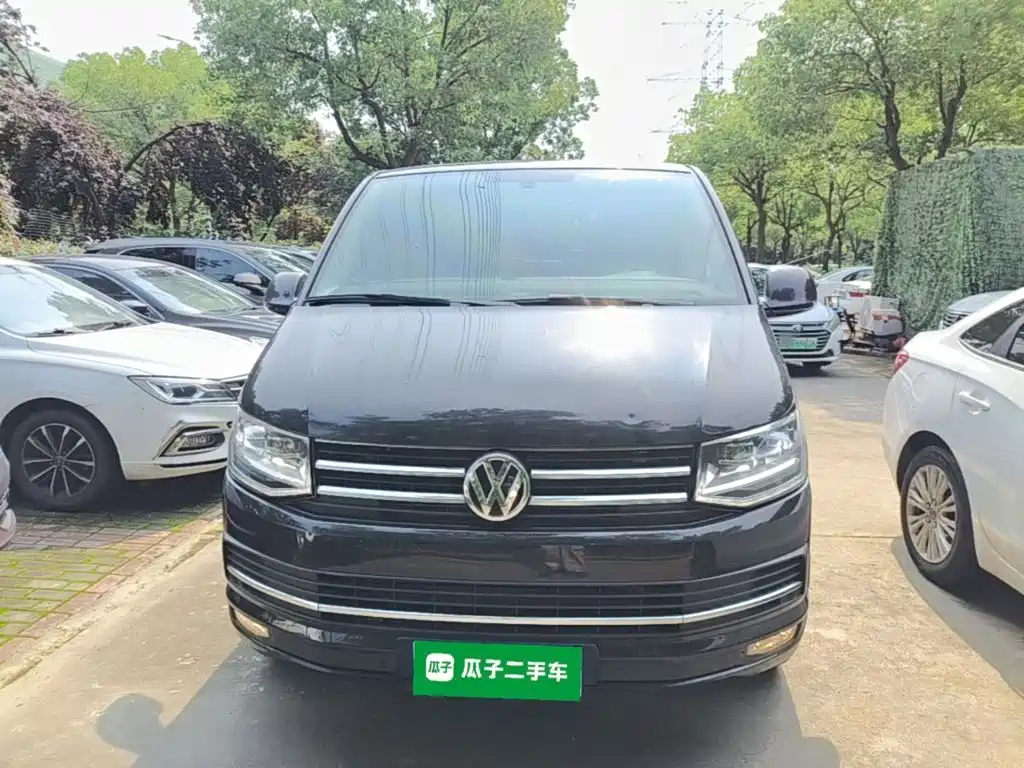 Volkswagen Multivan 2019 2018 2.0TSI 2WD Luxury Edition 7-Seater