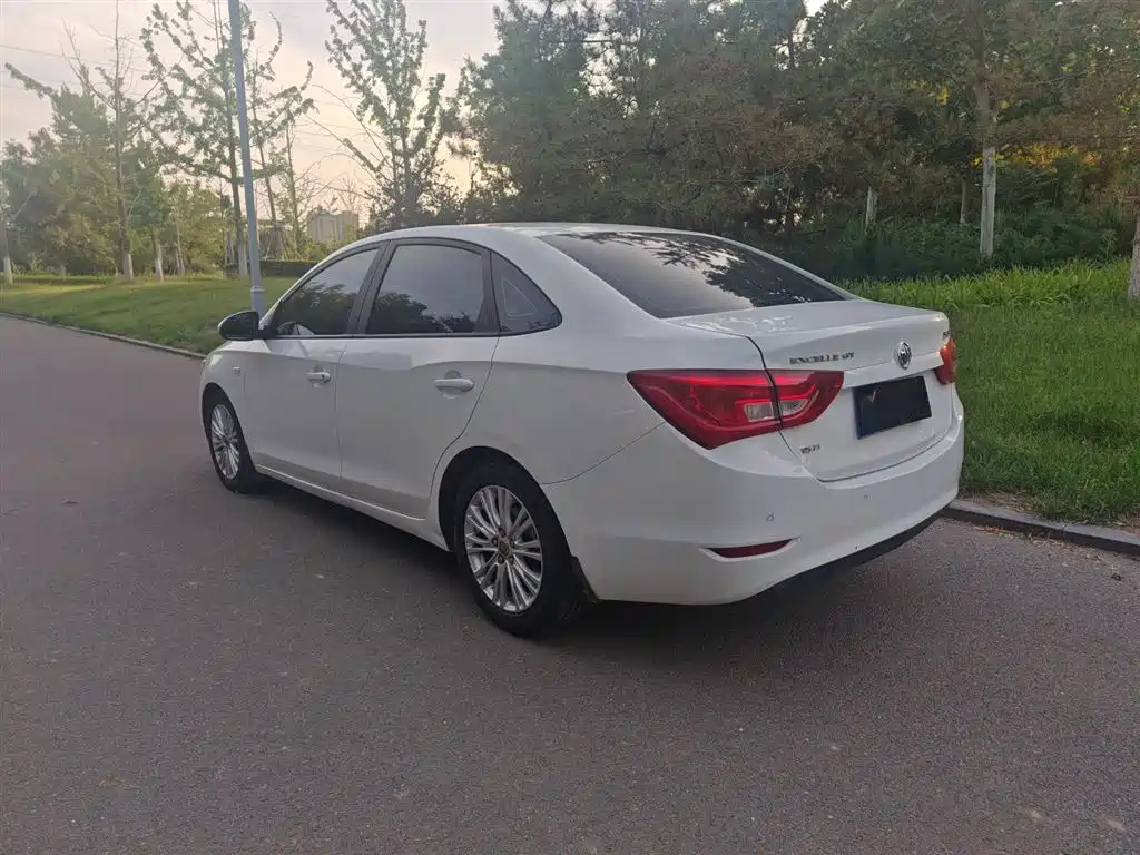 Buick Excelle 2015 15N Automatic Luxury фото 12
