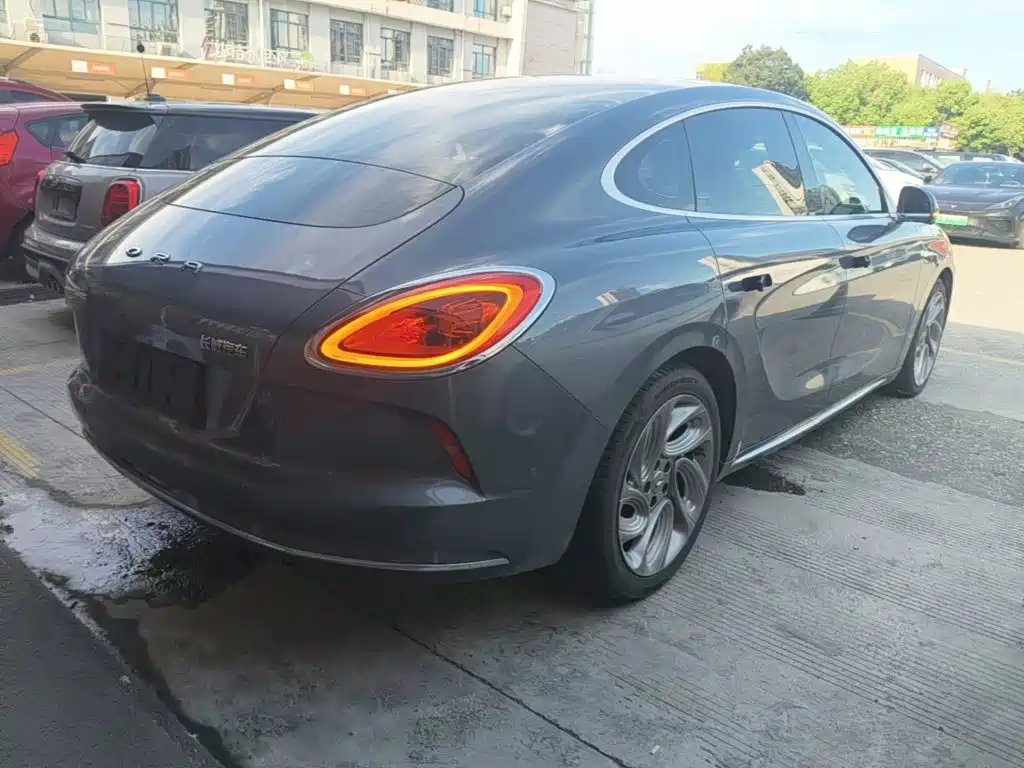Ora Lightning Cat 2022 2022 555km Premium Edition
